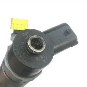 BOSCH felújított injektor 0445110287 15062053F