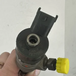 BOSCH felújított injektor 0445110806